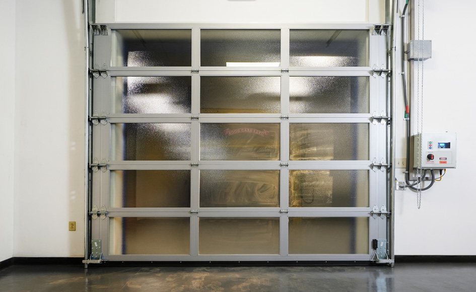 aluminum commercial door