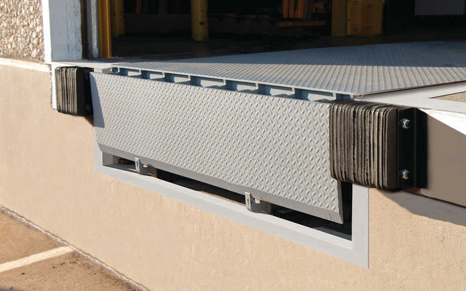 mechanical pit leveler dock equipment