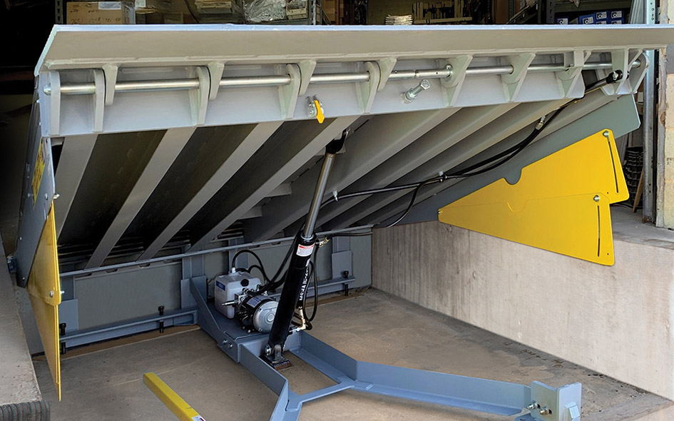 hydraulic pit leveler